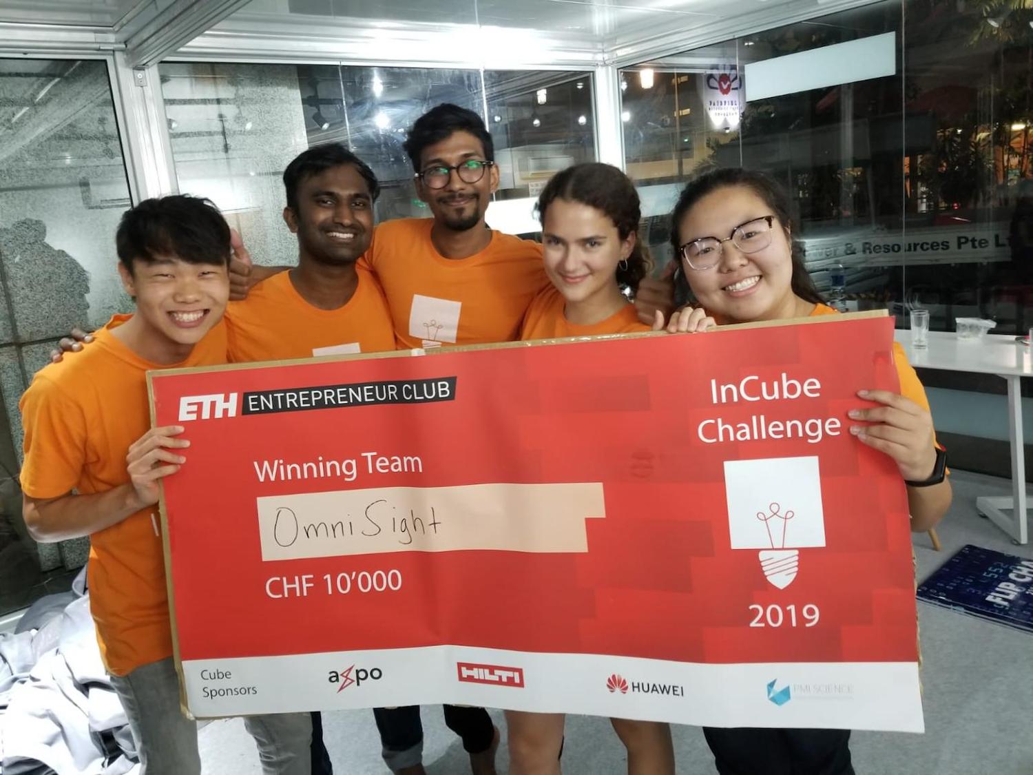 The winning team (left to right): Jonathan Ng from SUTD, Vishnu Udayagiri from NUS, Aravind Kandiah from SUTD, Victoria Faber from NUS, Jonita Chew from NUS.
